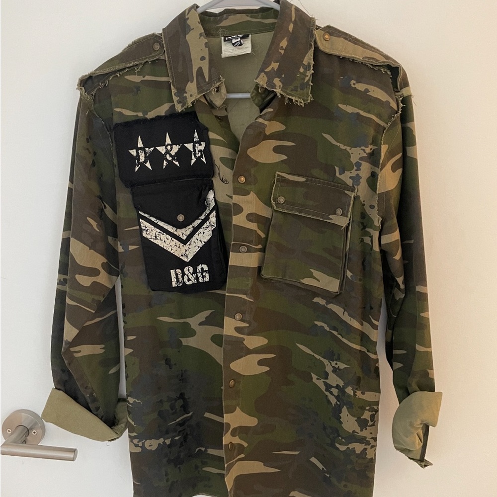 Dolce & Gabbana Over shirt Size M - authentic -